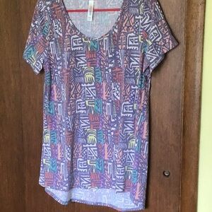 LuLaRoe Purple and Red Short Sleeve Tee